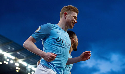 Man City lấy lại được hào quang chiến thắng với cú ăn bốn