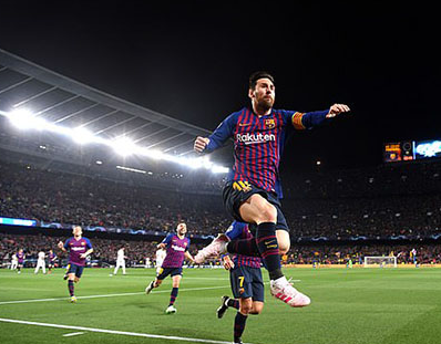 Messi lập công lớn giúp Barca thắng đậm trước Man Utd