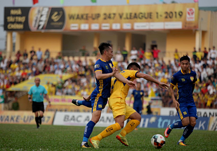 Nghệ An thắng 1-0 trước Cựu Á Quân V League 2018