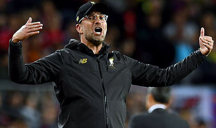 HLV Klopp tự hào về đội tuyển Liverpool sau khi thua Barca