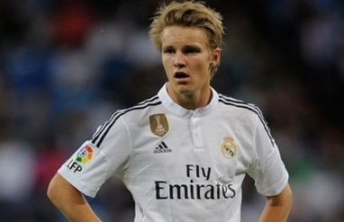 Martin Odegaard lưỡng lự về việc nên đầu quân cho CLB nào