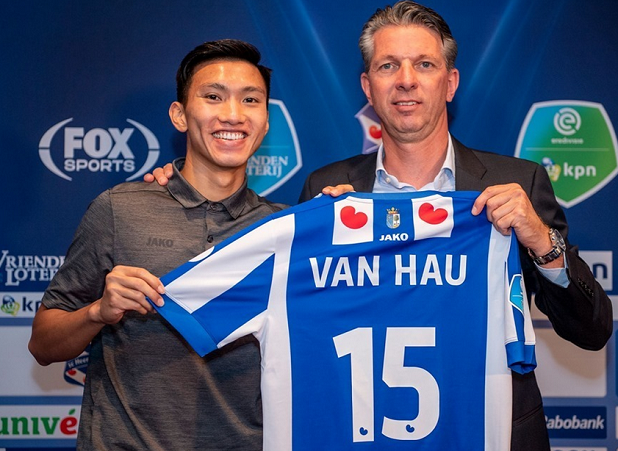 Văn Hậu quyết tâm thích nghi và thi đấu tốt tại Heerenveen