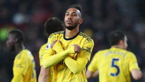 Arsenal hơn M.U chỉ bởi có mỗi Aubameyang