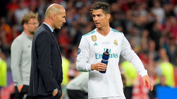 zidane-met-moi-voi-real-thoi-khong-co-ronaldo-2