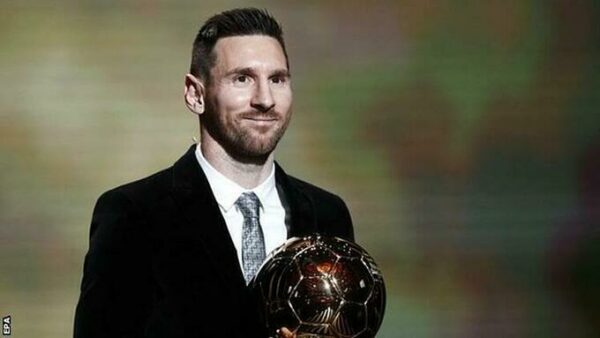 Chủ tịch Barca nói gì khi Lionel Messi muốn giải nghệ?